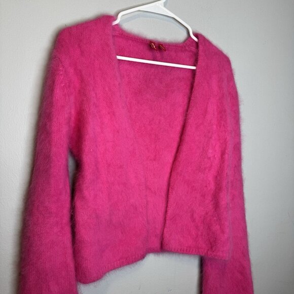 525 Angora Hair Sweater Small Hot Pink Barbie Preppy Old Money - Picture 3 of 7